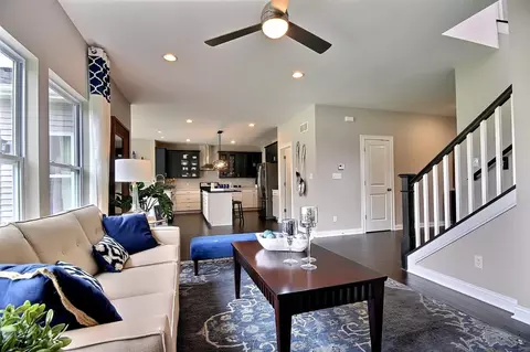 5740 Burr Ridge Cir, Crown Point, IN 46307 photo 9