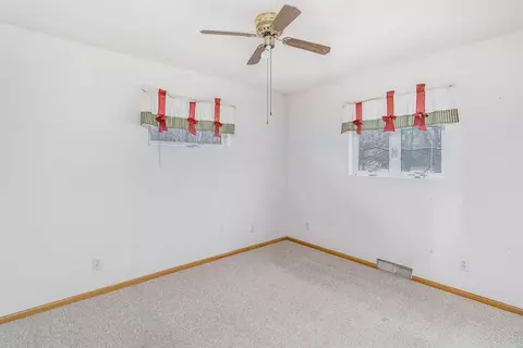 633 N Colfax St, Griffith, IN 46319 photo 13
