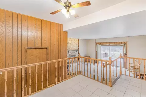 633 N Colfax St, Griffith, IN 46319 photo 7
