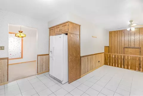 633 N Colfax St, Griffith, IN 46319 photo 6