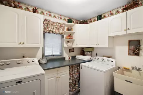 619 N Forest Ave, Griffith, IN 46319 photo 22