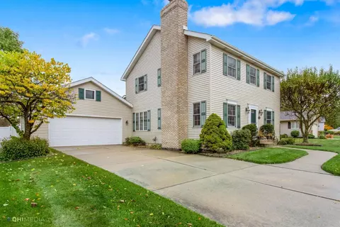 619 N Forest Ave, Griffith, IN 46319 photo 2