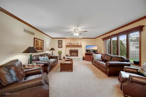 10030 Devonshire Ln, Munster, IN 46321 photo 8