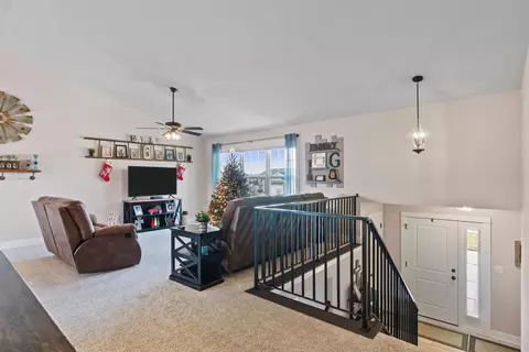 18305 Candace Dr, Lowell, IN 46356 photo 4
