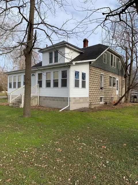 4105 Calhoun St, Gary, IN 46408 photo 1