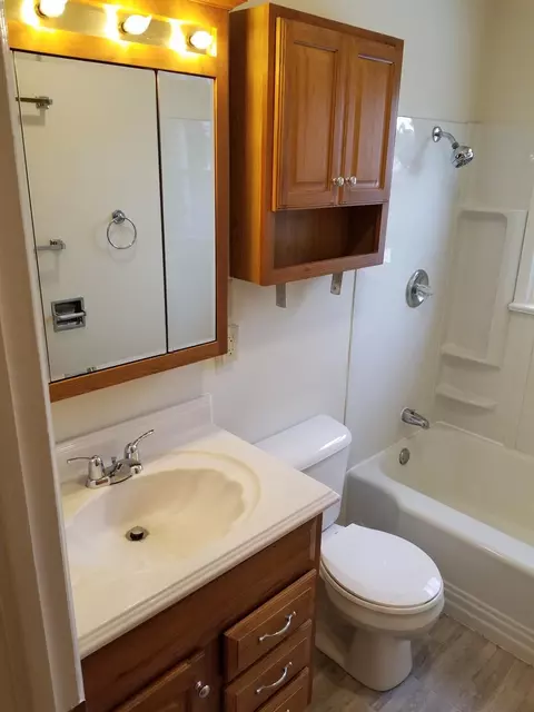356 S Howard St, Gary, IN 46403 photo 12