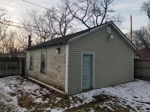 356 S Howard St, Gary, IN 46403 photo 26