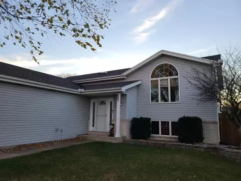 1404 Lake St, Dyer, IN 46311 photo 3