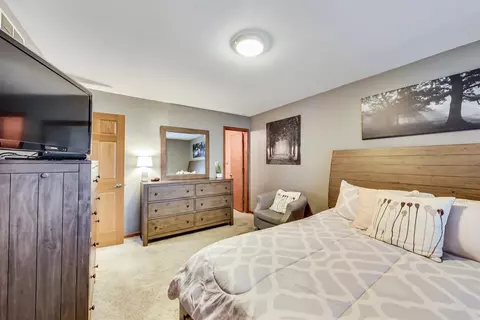 1404 Lake St, Dyer, IN 46311 photo 17