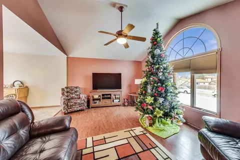 1404 Lake St, Dyer, IN 46311 photo 8