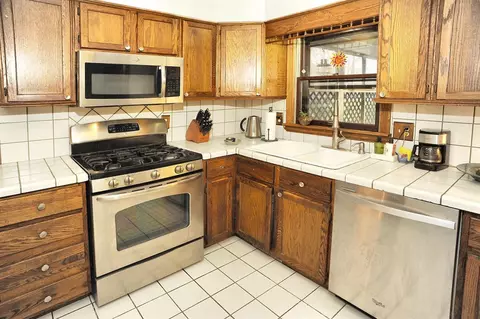 511 Michigami Trl, Porter, IN 46304 photo 6