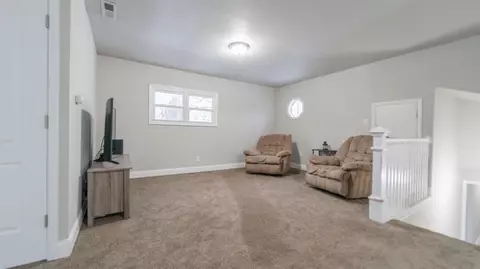 3895 Douglas Dr, Gary, IN 46408 photo 12