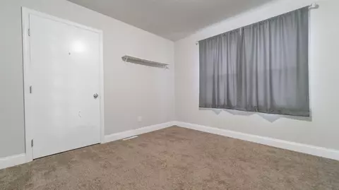 3895 Douglas Dr, Gary, IN 46408 photo 8