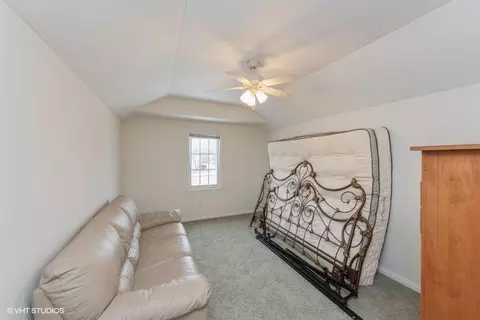 1402 Silhavy Cir, Valparaiso, IN 46383 photo 14