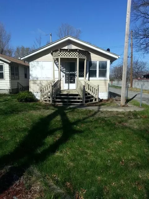 1528 Baker St, Gary, IN 46404 photo 1