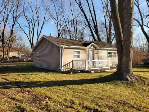 2367 Bell St, Gary, IN 46406 photo 2