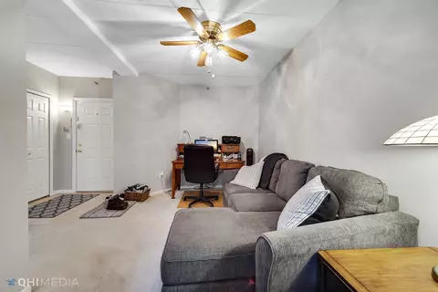 8421 Manor Ave #104, Munster, IN 46321 photo 8