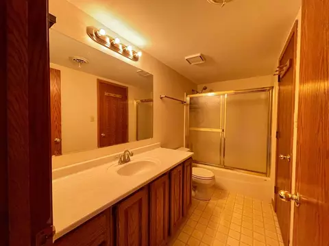 724 N Rueth Dr, Griffith, IN 46319 photo 15