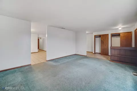 942 N Griffith Blvd, Griffith, IN 46319 photo 5