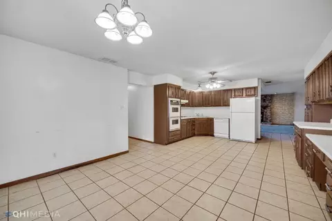 942 N Griffith Blvd, Griffith, IN 46319 photo 6