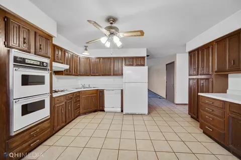 942 N Griffith Blvd, Griffith, IN 46319 photo 9