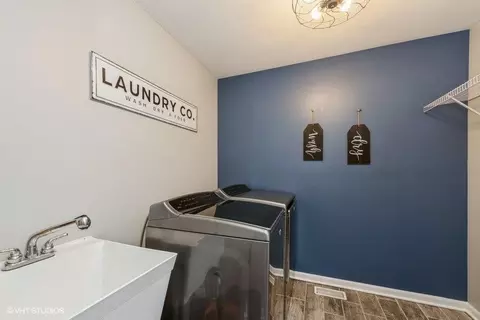 2105 Monaghan Ave, Valparaiso, IN 46385 photo 14