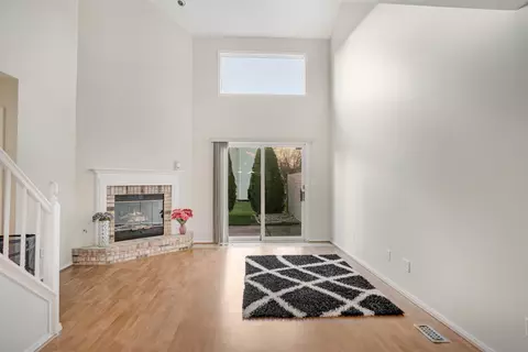 9906 Pheasant Ln, Saint John, IN 46373 photo 4
