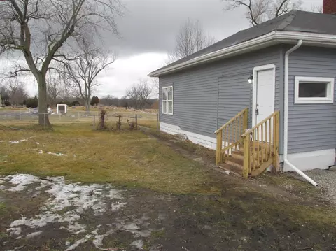 4427 Harrison St, Gary, IN 46408 photo 2