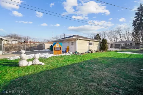 246 Maple Ln, Munster, IN 46321 photo 23