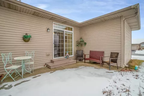 540 Cochran Dr, Crown Point, IN 46307 photo 6