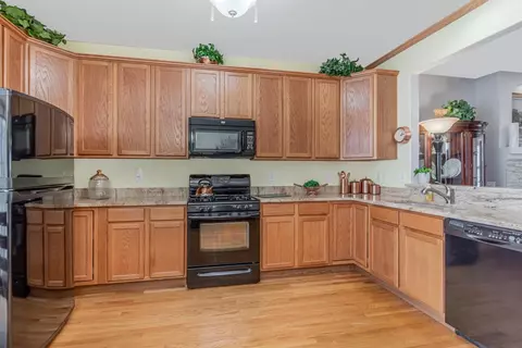 540 Cochran Dr, Crown Point, IN 46307 photo 17