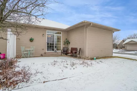 540 Cochran Dr, Crown Point, IN 46307 photo 5