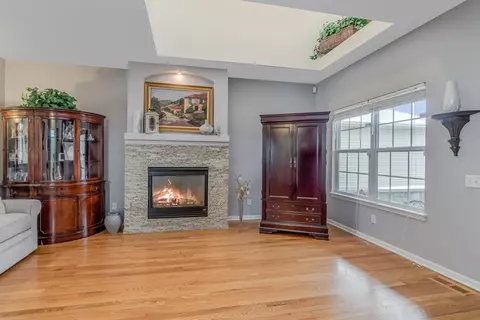 540 Cochran Dr, Crown Point, IN 46307 photo 9