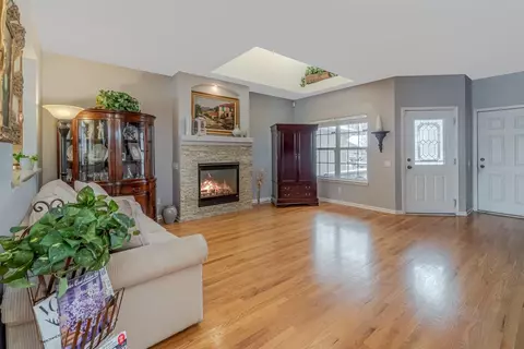 540 Cochran Dr, Crown Point, IN 46307 photo 10