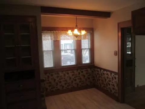 304 E North St, Crown Point, IN 46307 photo 8