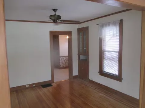 304 E North St, Crown Point, IN 46307 photo 9