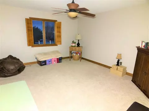 8481 E 93rd Ave, Crown Point, IN 46307 photo 9