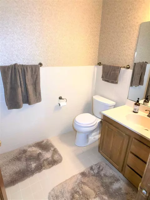 8481 E 93rd Ave, Crown Point, IN 46307 photo 14