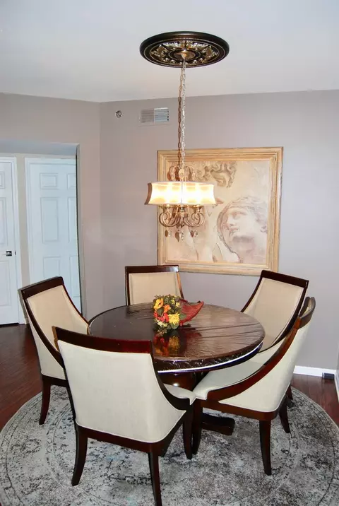 8421 Manor Ave #401, Munster, IN 46321 photo 5