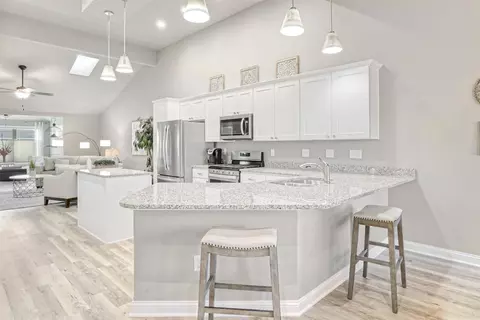 8327 W 107th Pl, Saint John, IN 46373 photo 5