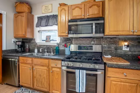 402 Lincoln St, Porter, IN 46304 photo 15