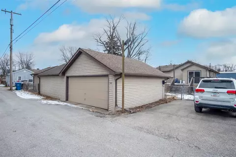 402 Lincoln St, Porter, IN 46304 photo 7