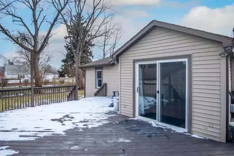 402 Lincoln St, Porter, IN 46304 photo 12