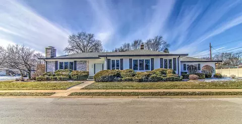 1345 Macarthur Blvd, Munster, IN 46321 photo 1