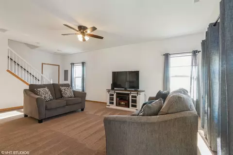 470 Briarwood Ln, Lowell, IN 46356 photo 2
