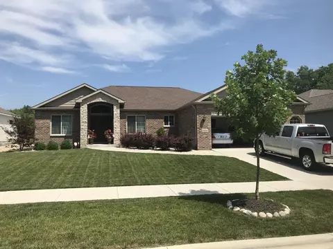 1024 Oak Grove Ct, Crown Point, IN 46307 photo 3