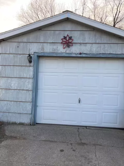 4846 Harrison St, Gary, IN 46408 photo 17