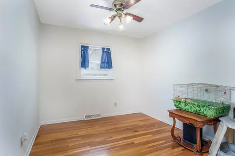 536 Mohawk Dr, Lowell, IN 46356 photo 11