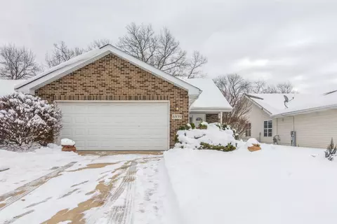 6939 Tompkins Ct, Griffith, IN 46319 photo 1