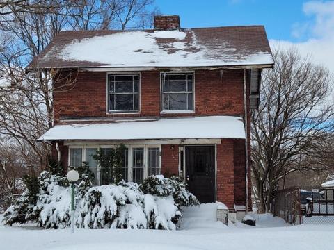 532 Buchanan St, Gary, IN 46402 photo 1